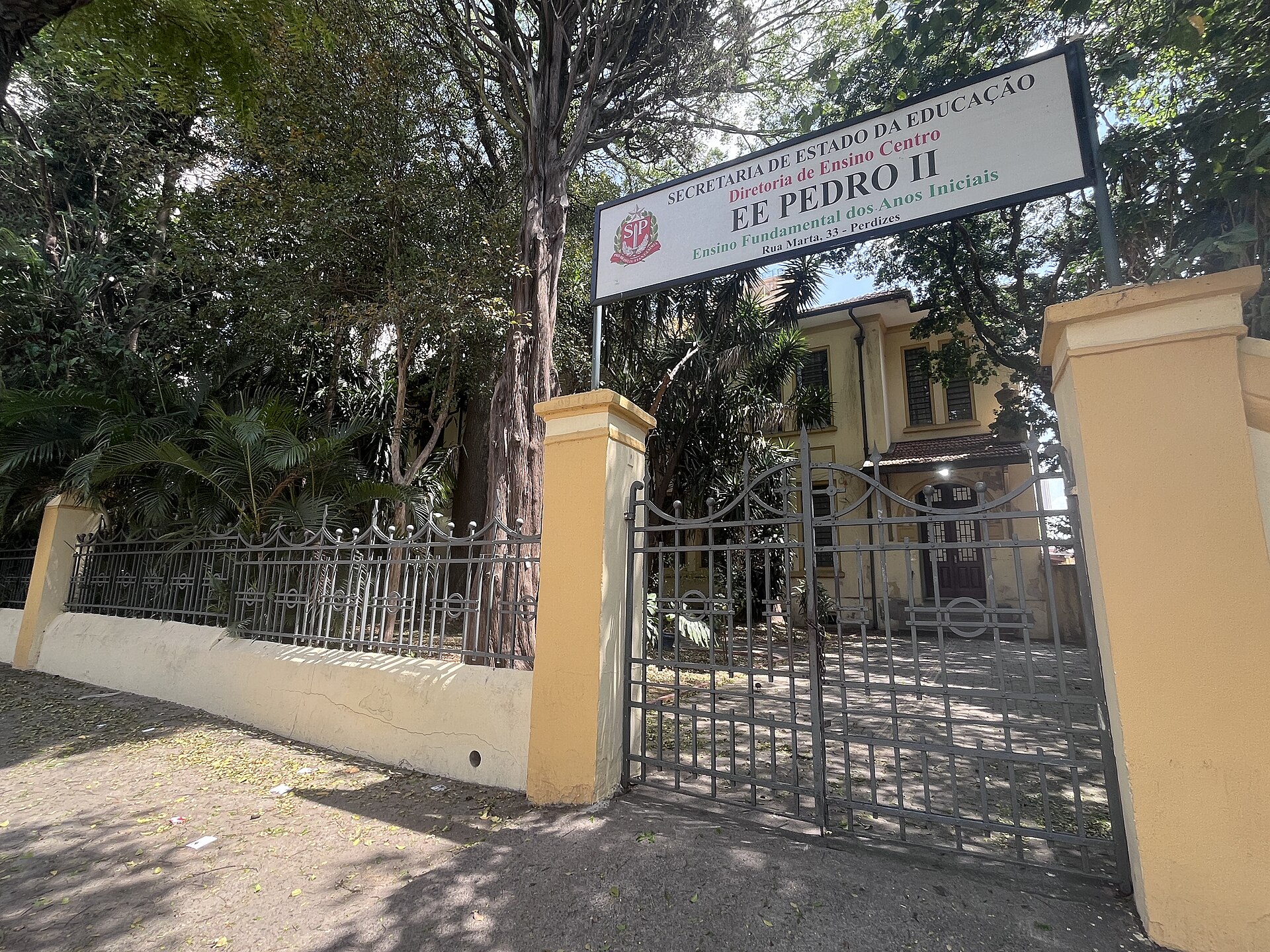 Imagem de referência de E.E. Dom Pedro II, descrito nos dados abertos como bem tombado pelo CONDEPHAAT na cidade de São Paulo