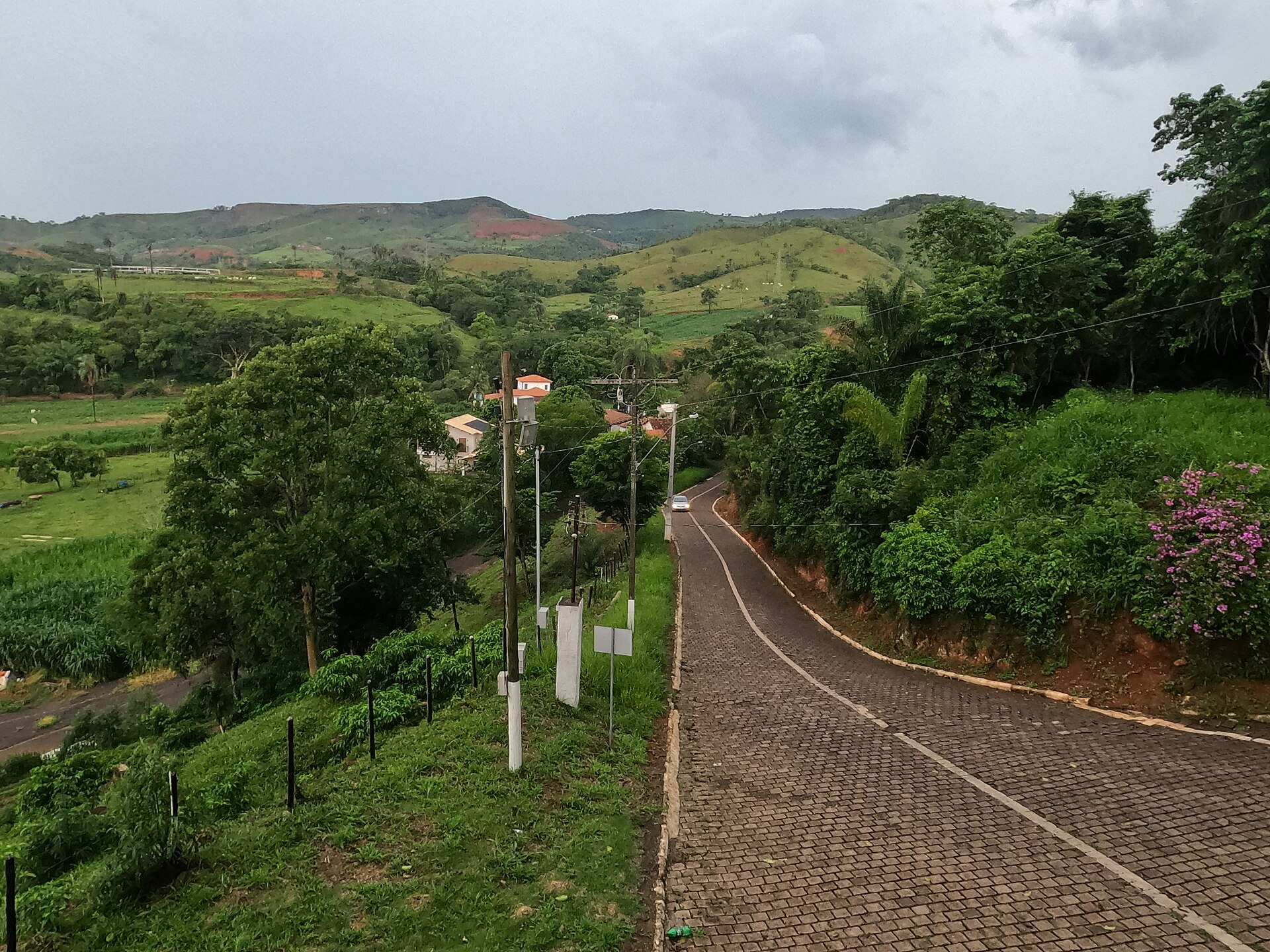 Imagem de referência relacionada a Santa Rita de Pacas, item descrito como comunidade em São Gonçalo do Rio Abaixo - MG