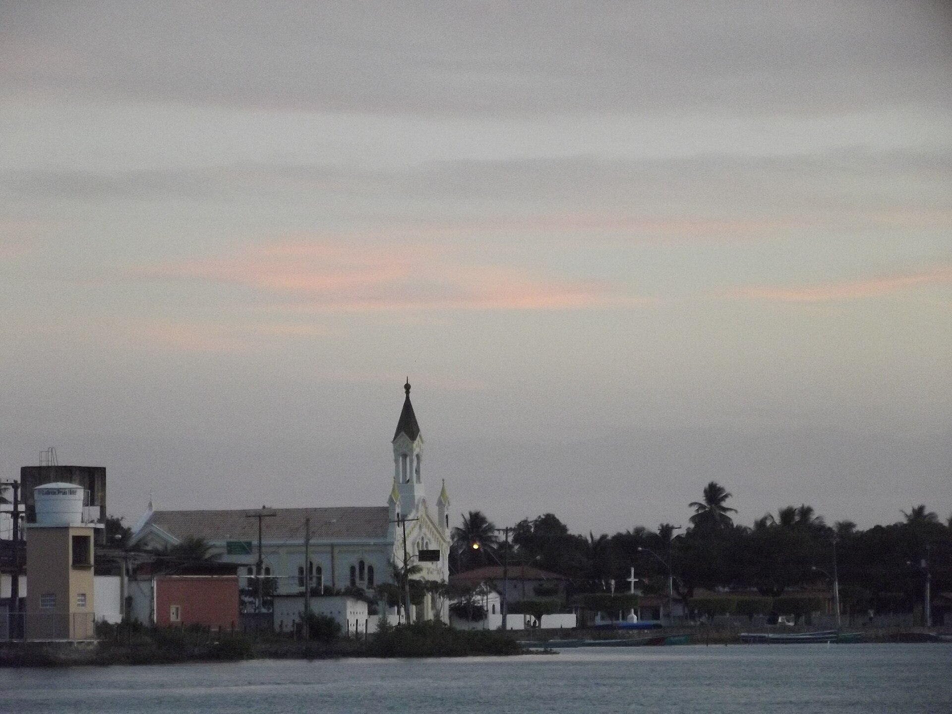 Imagem de referência de Salinas da Margarida, descrito nos dados abertos como município do Estado da Bahia, Brasil
