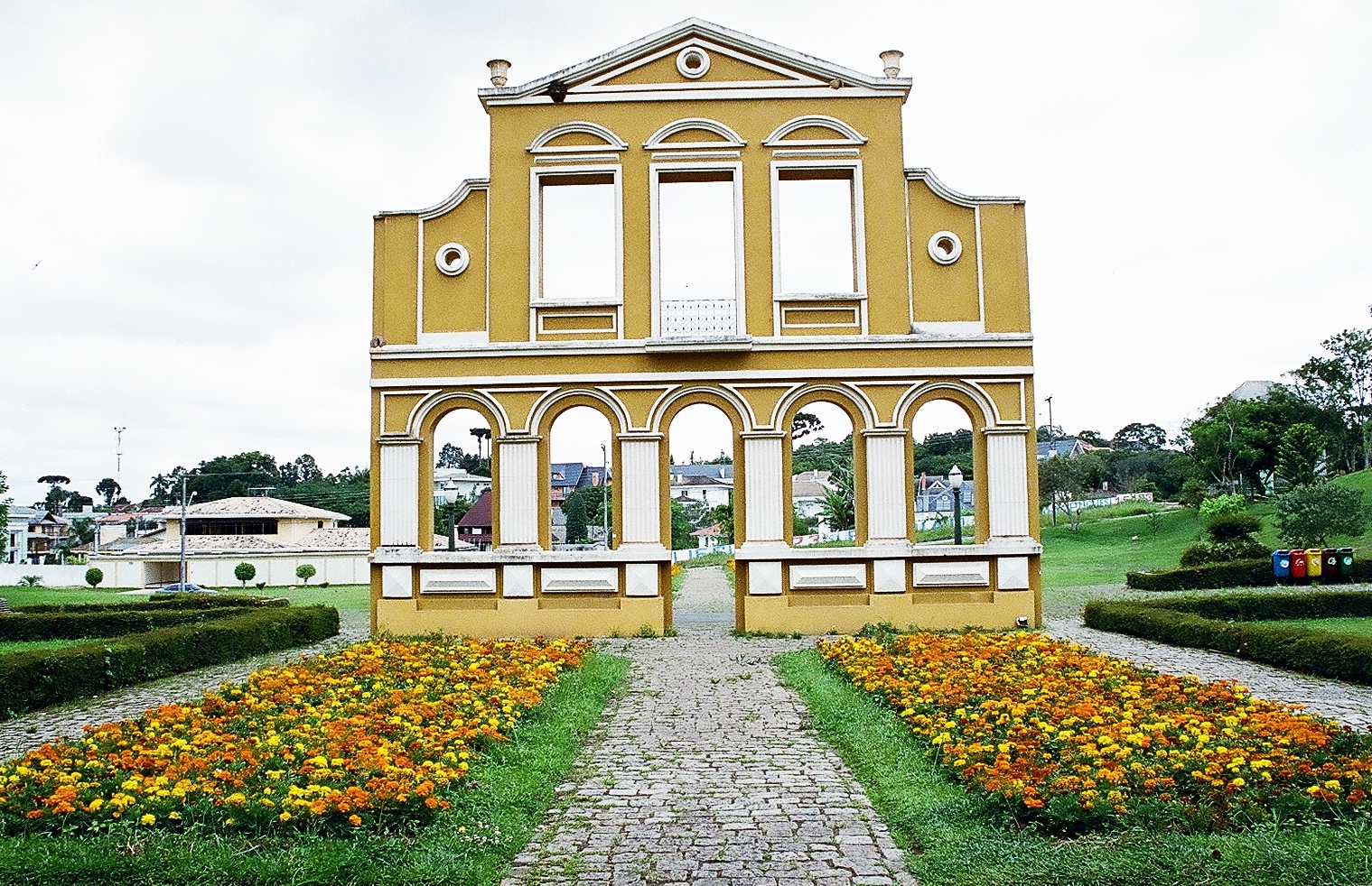 Imagem de referência de Bosque Alemão, descrito nos dados abertos como museu em Curitiba, Paraná