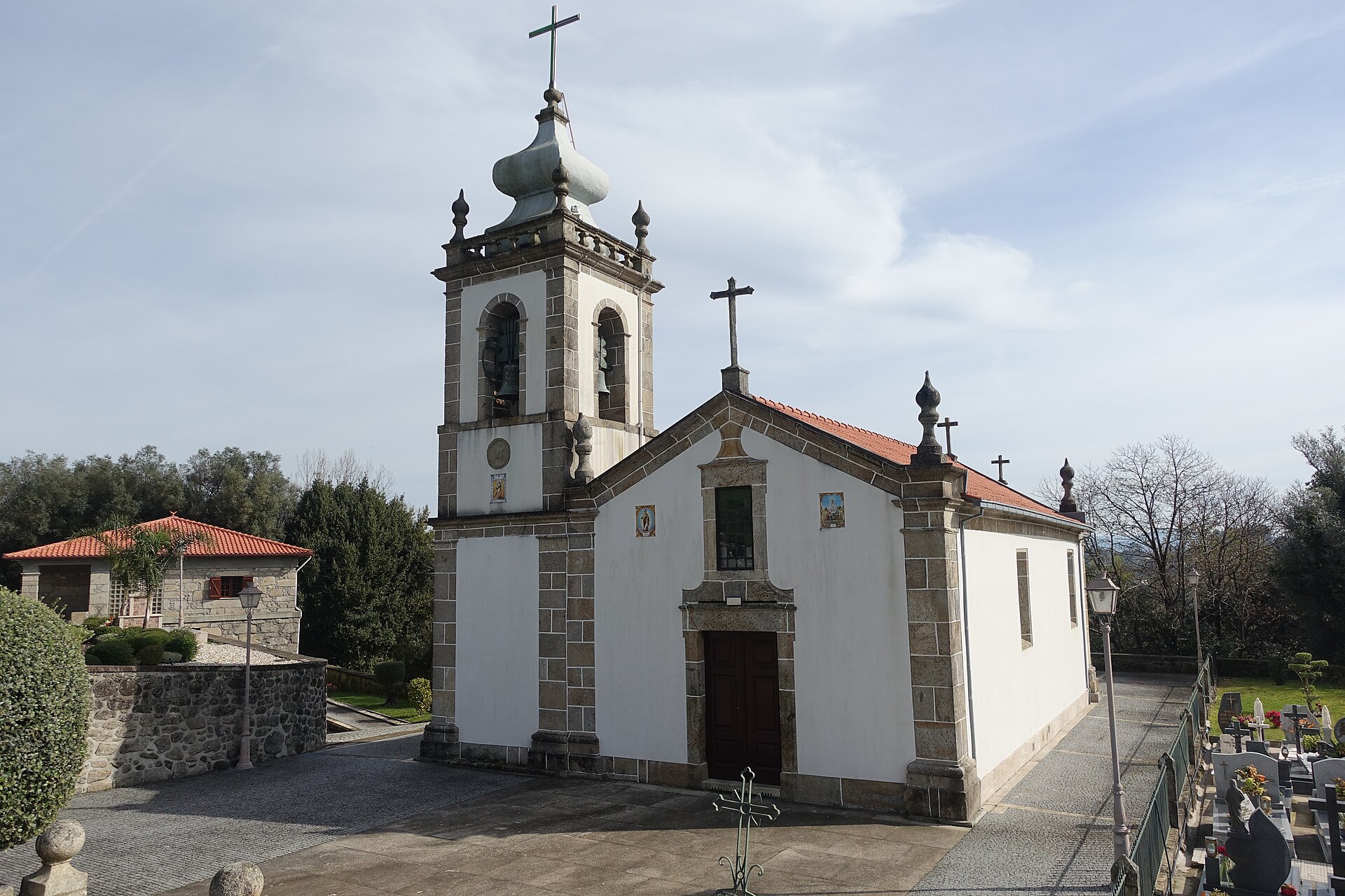 Imagem de referência relacionada a Nevogilde, item descrito como povoação portuguesa do Município de Vila Verde