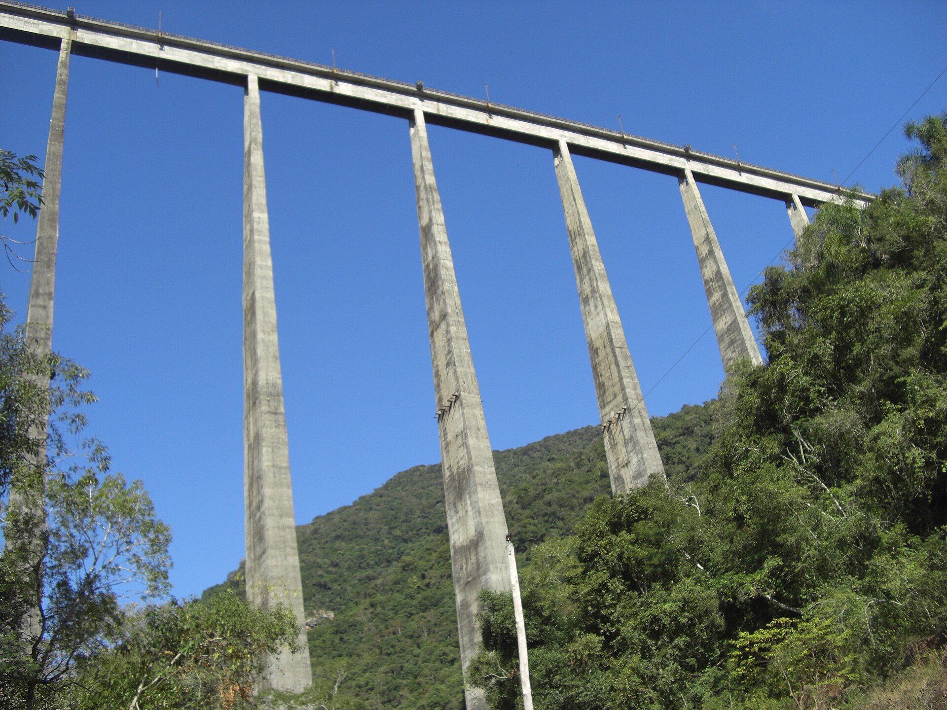 Imagem de referência de Viaduto do Exército, descrito nos dados abertos como ponte ferroviário no Rio Grande do Sul, Brasil