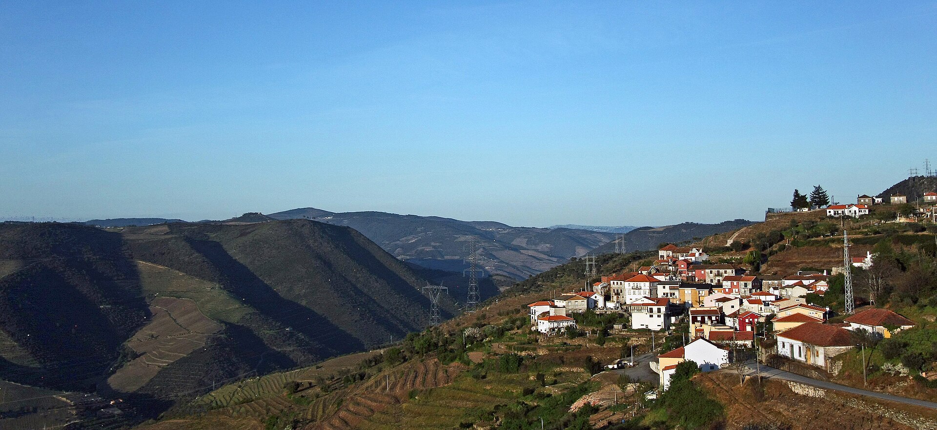 Imagem de referência relacionada a Parada do Bispo, item descrito como povoação portuguesa do Município de Lamego
