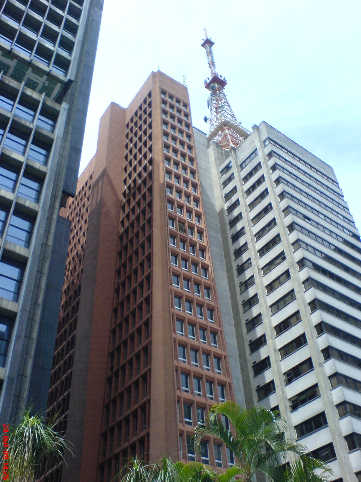Imagem de referência relacionada a Edifício Grande Avenida, item descrito como edifício em São Paulo, Brasil