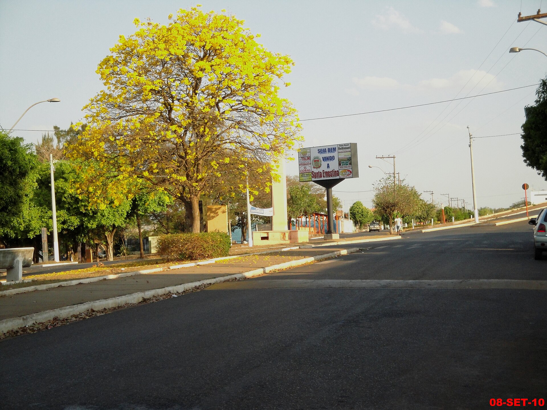 Imagem de referência de Santa Ernestina, descrito nos dados abertos como município brasileiro do estado de São Paulo