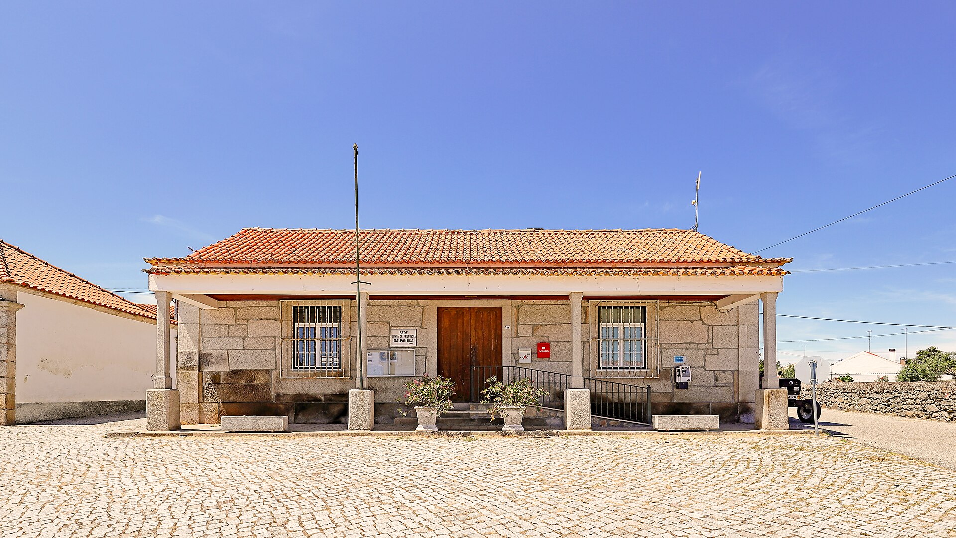 Imagem de referência relacionada a Malpartida, item descrito como povoação portuguesa do Município de Almeida