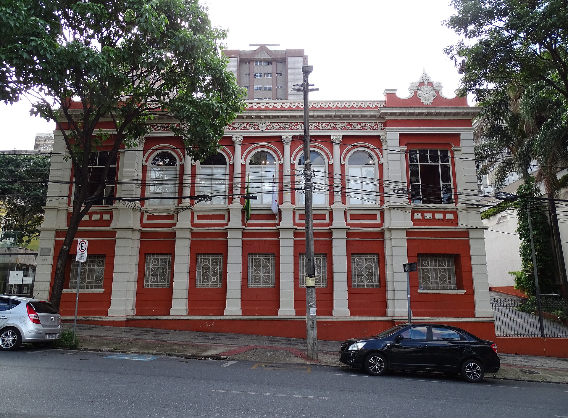 Imagem de referência de Museu Mineiro, descrito nos dados abertos como museu no município brasileiro de Belo Horizonte
