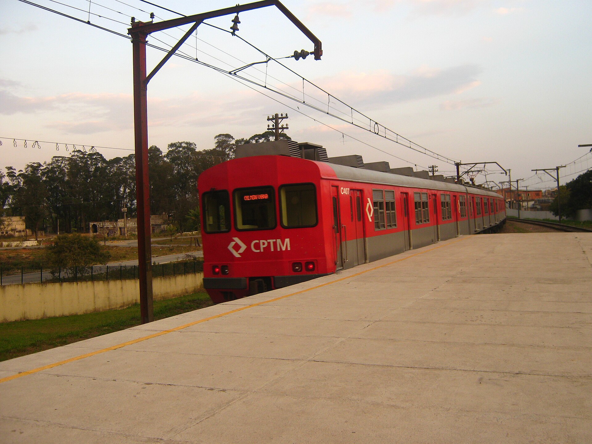 Imagem de referência de Estação Aracaré, descrito nos dados abertos como estação ferroviária na Região Metropolitana de São Paulo, Brasil