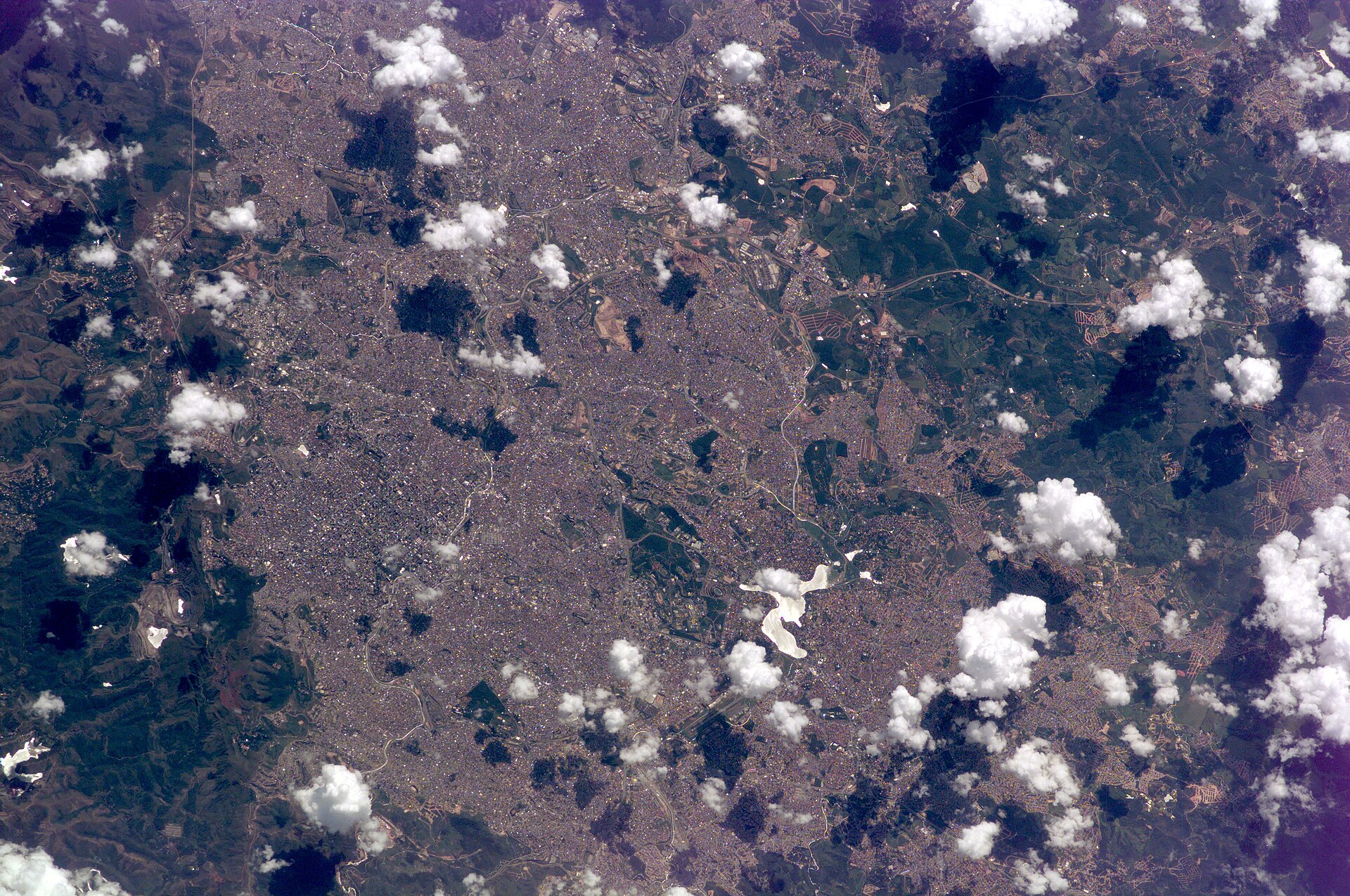 Imagem de referência de Região Metropolitana de Belo Horizonte, descrito nos dados abertos como região Metropolitana brasileira