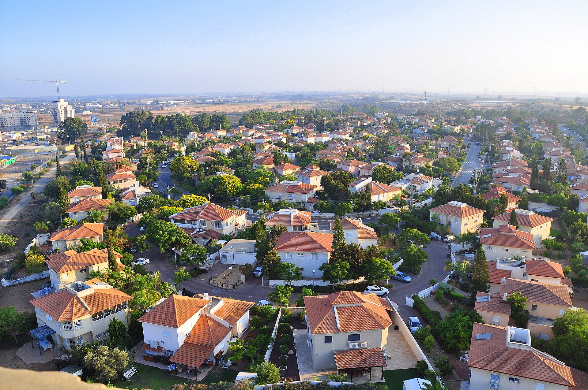 Imagem de referência relacionada a Yavne, item descrito como registro de referência sobre Yavne, organizado a partir de dados estruturados abertos