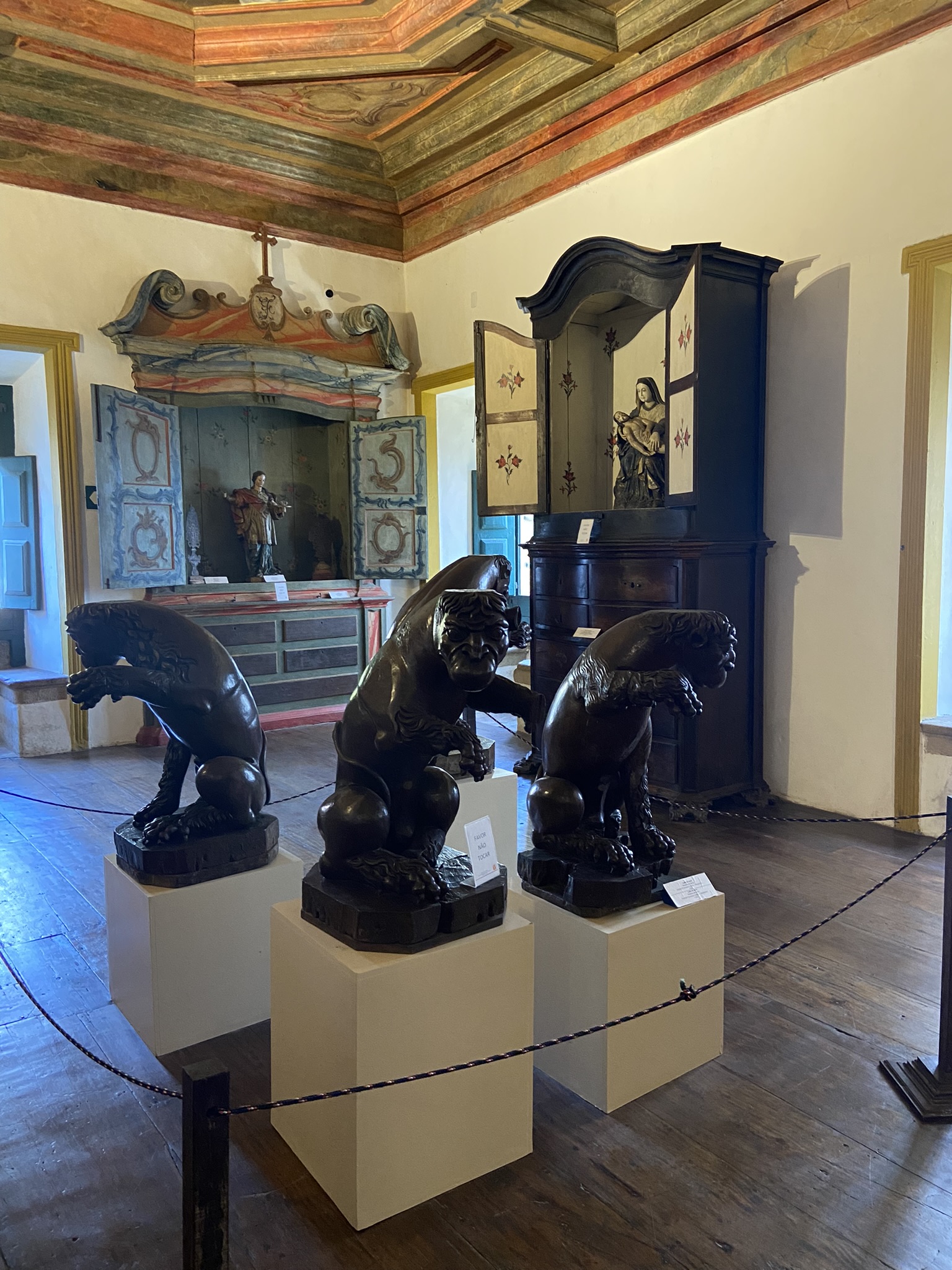 Imagem de referência relacionada a Museu Aleijadinho, item descrito como museu em Ouro Preto, Brasil