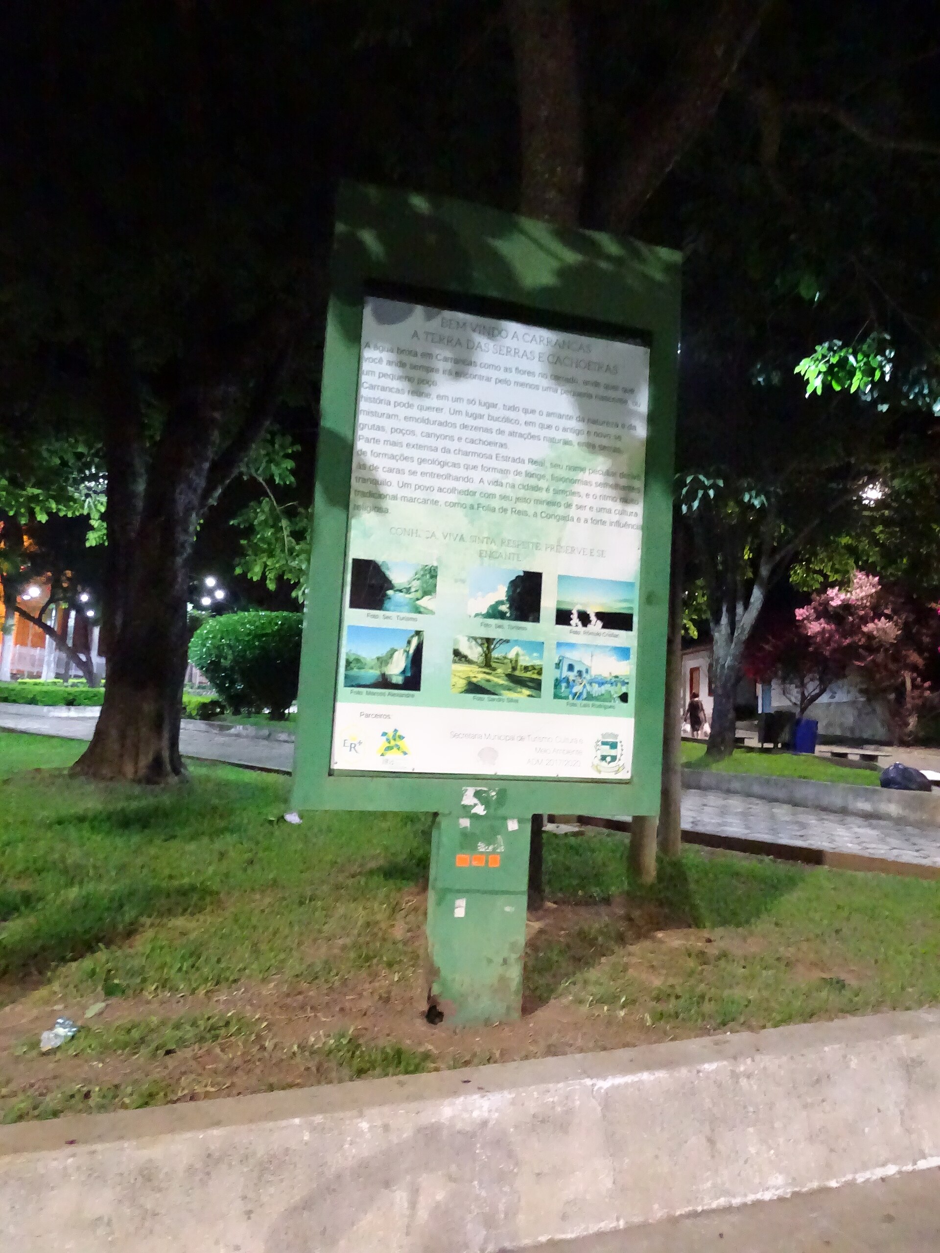 Imagem de referência de Caminho Velho, descrito nos dados abertos como estrada da era colonial no Brasil