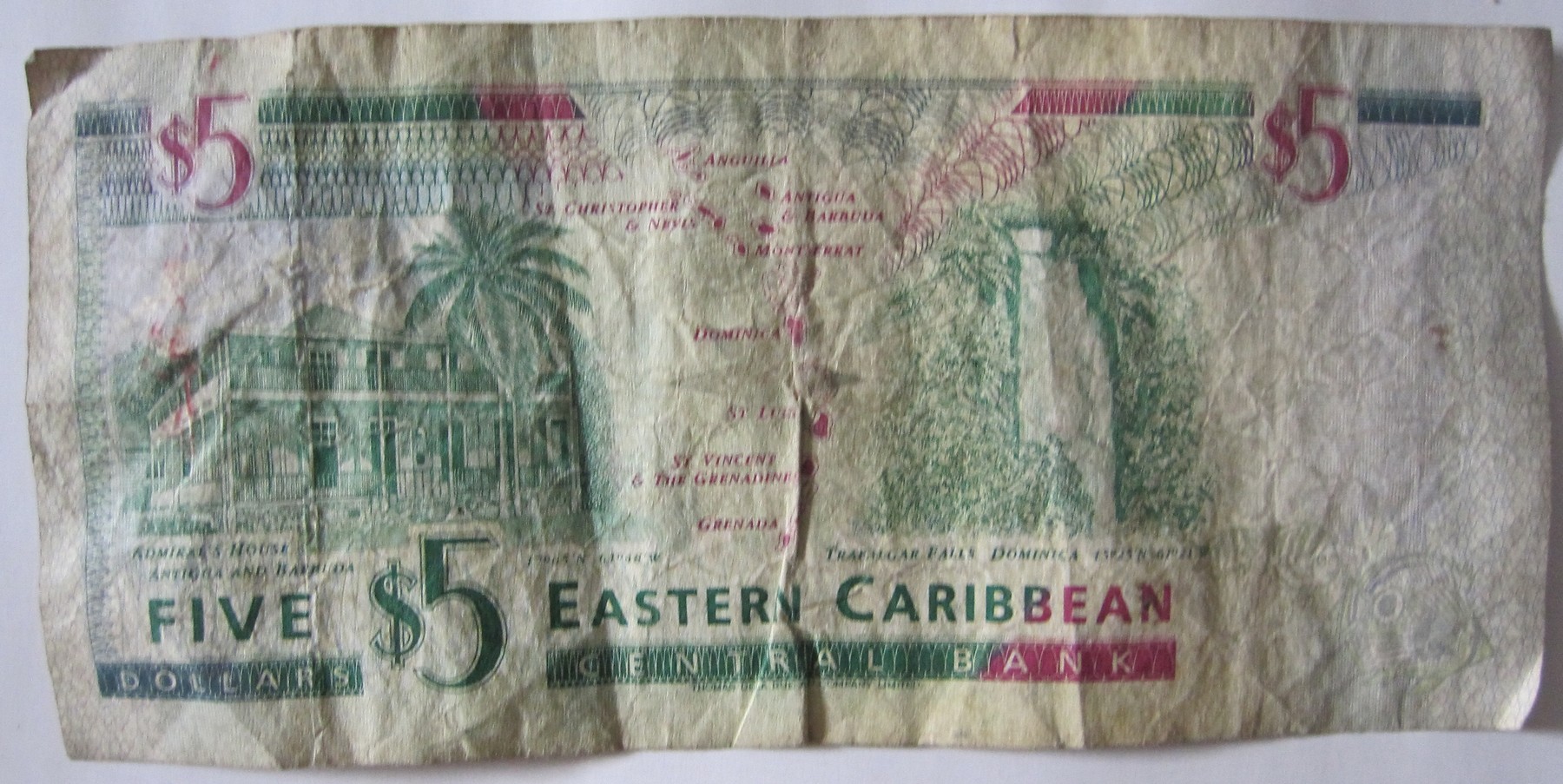 Imagem de referência relacionada a Dólar do Caribe Oriental, item descrito como moeda de todos os membros da OECO