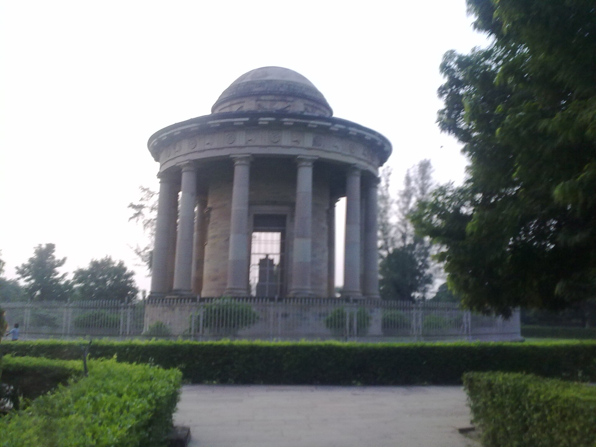 Imagem de referência relacionada a Ghazipur, item descrito como cidade no estado de Uttar Pradesh, na Índia