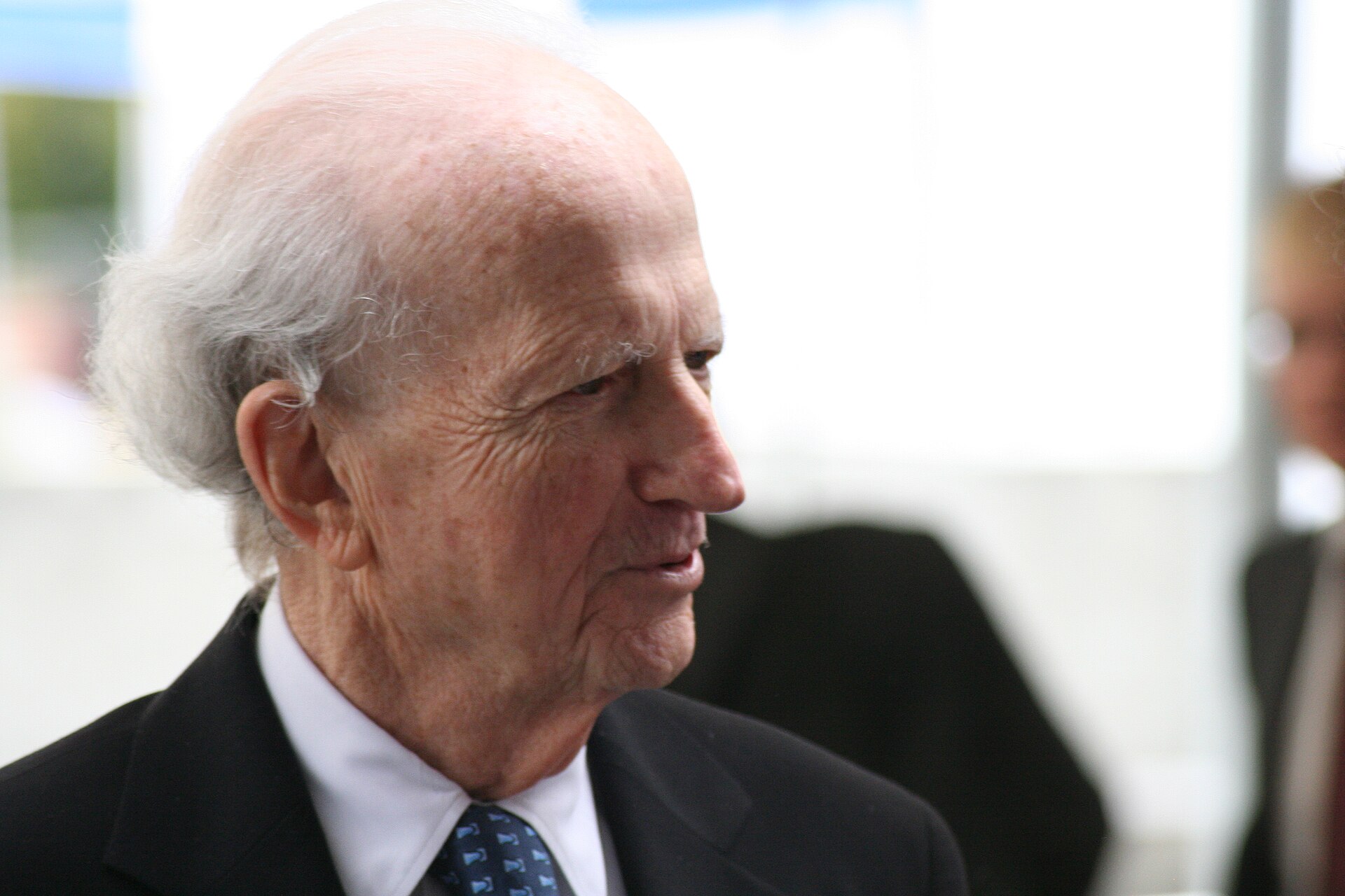 Imagem de referência relacionada a Gary Stanley Becker, item descrito como economista americano (1930-2014)