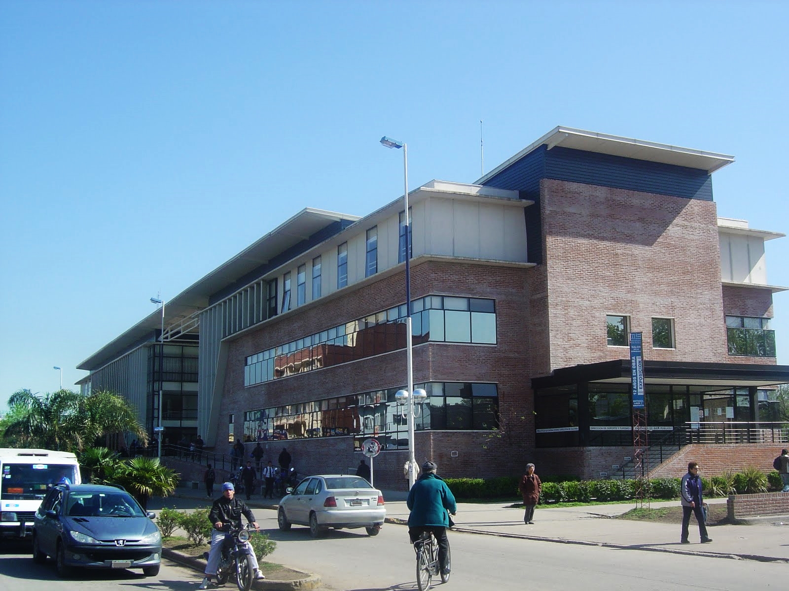 Imagem de referência relacionada a Ezeiza, item descrito como registro de referência sobre Ezeiza, organizado a partir de dados estruturados abertos