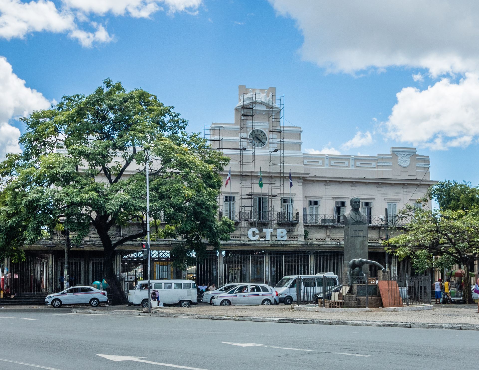 Imagem de referência de Estação Calçada, descrito nos dados abertos como estação ferroviária de Salvador, Brasil