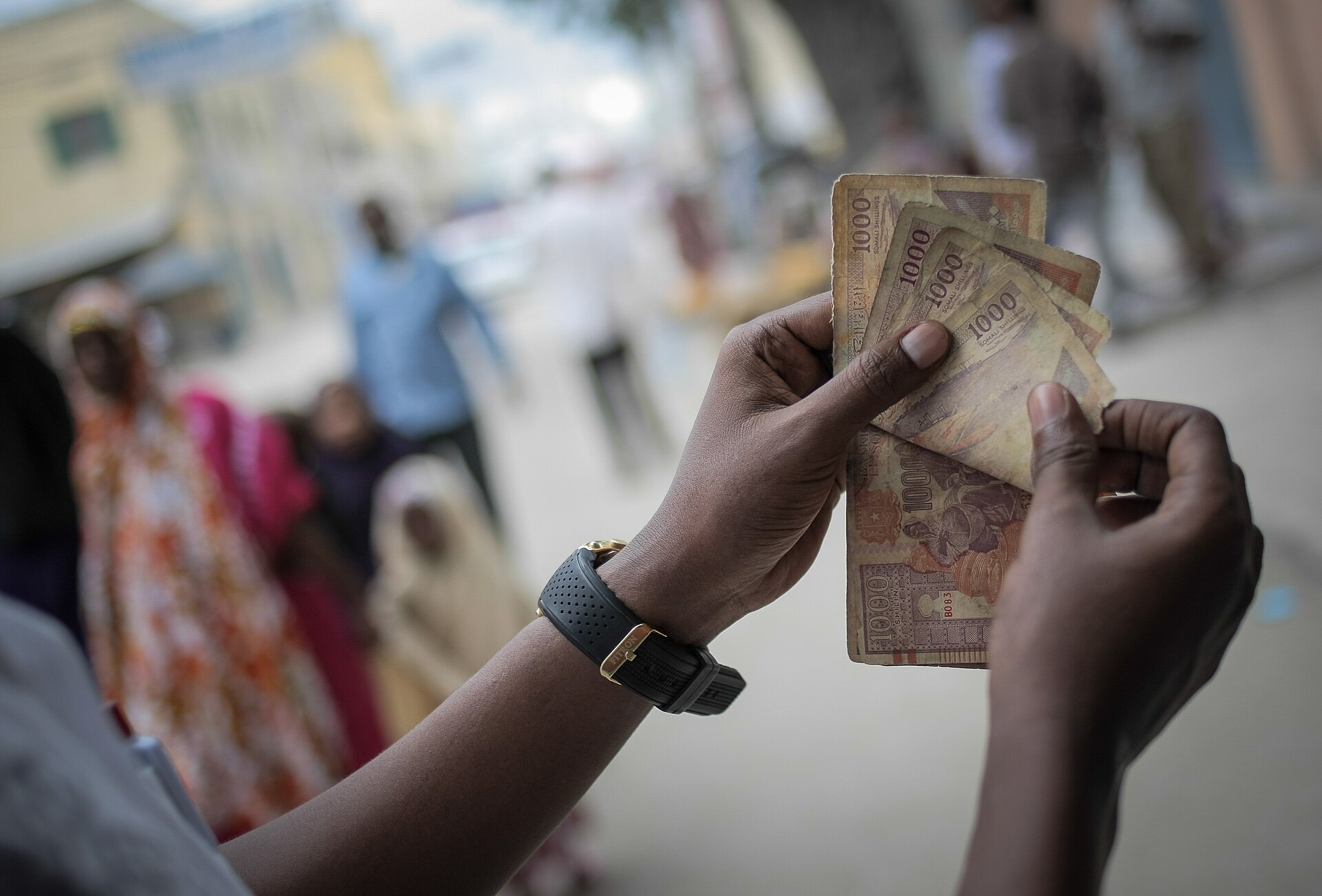 Imagem de referência relacionada a xelim somaliano, item descrito como moeda da Somália