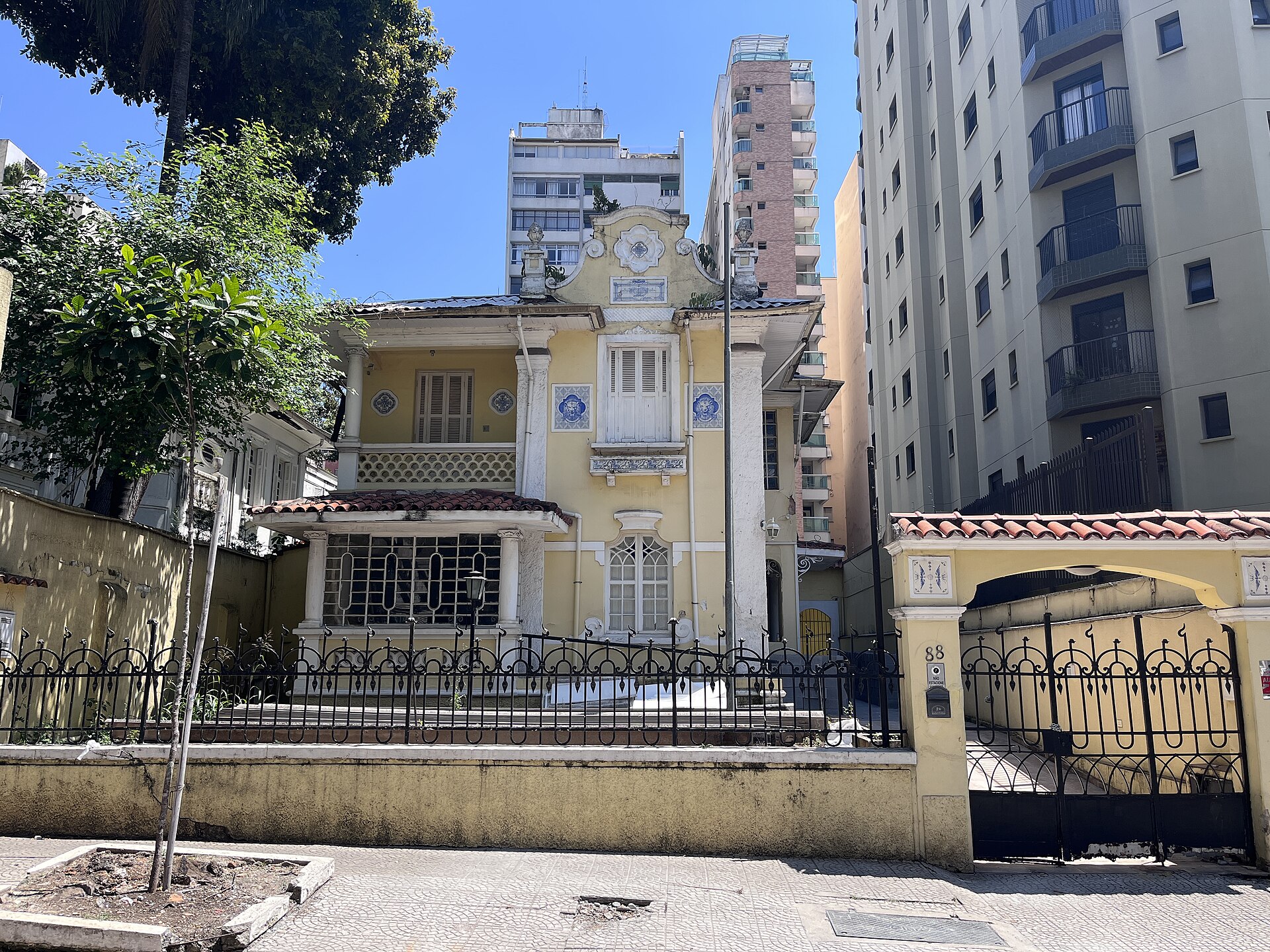 Imagem de referência de Imóvel à Rua Doutor Gabriel dos Santos, nº 88, descrito nos dados abertos como bem tombado em São Paulo, São Paulo, Brasil