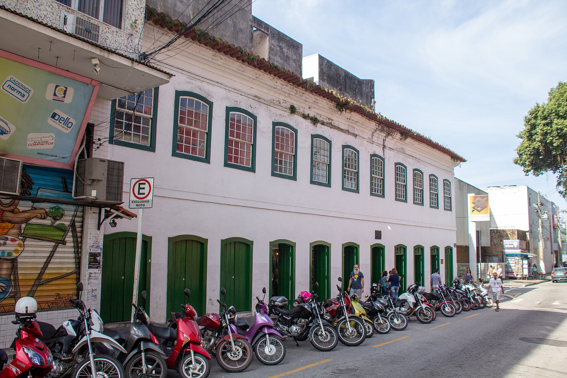 Imagem de referência de Casa de Cultura Poeta Brasil dos Reis, descrito nos dados abertos como bem tombado pelo Instituto Estadual do Patrimônio Cultural do Rio de Janeiro na cidade de Angra dos Reis