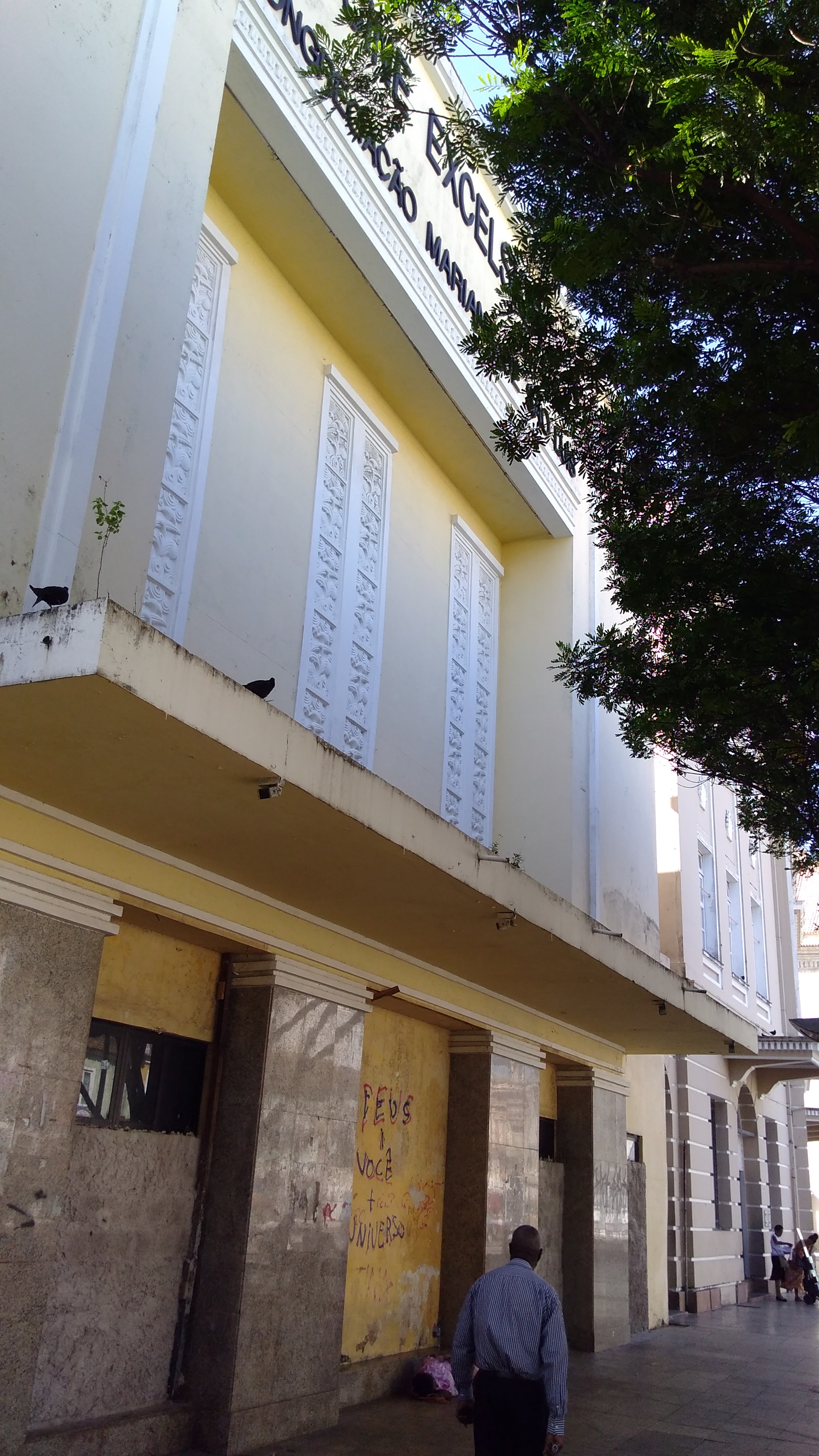 Imagem de referência de Cine Excelsior, descrito nos dados abertos como antigo cinema em Salvador, Brasil