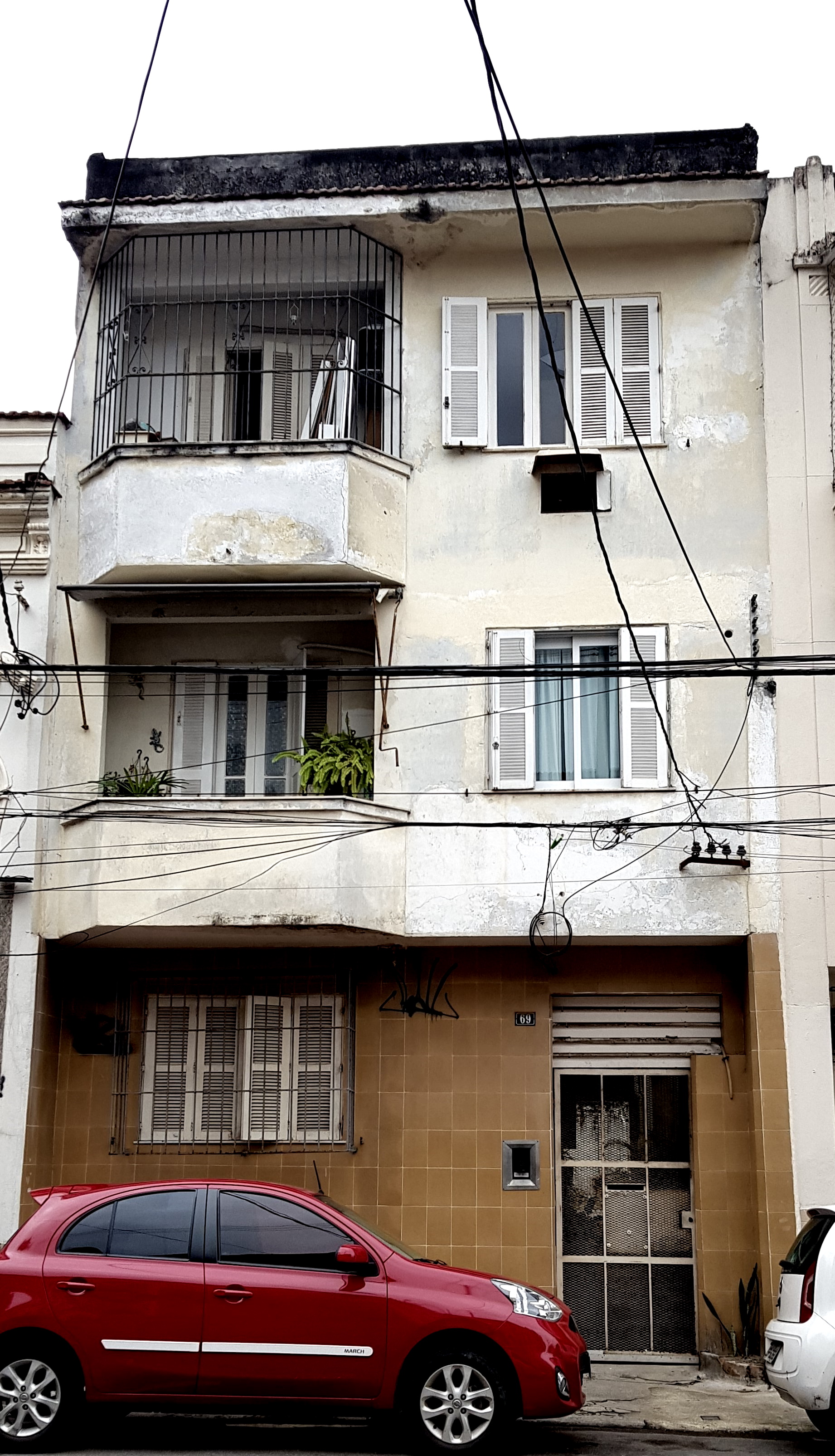 Imagem de referência de Edifício à Rua Ipiranga, 69, descrito nos dados abertos como bem tombado pelo Instituto Estadual do Patrimônio Cultural do Rio de Janeiro na cidade do Rio de Janeiro
