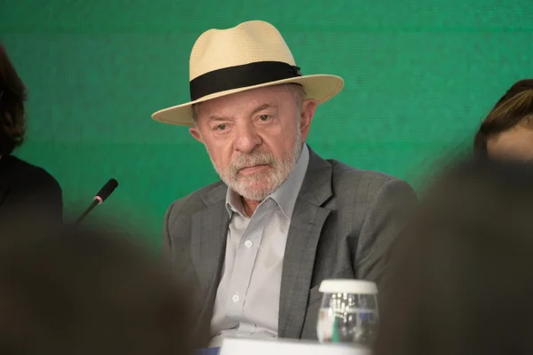 AtlasIntel: 53,8% desaprovam o governo Lula, enquanto 43,7% aprovam