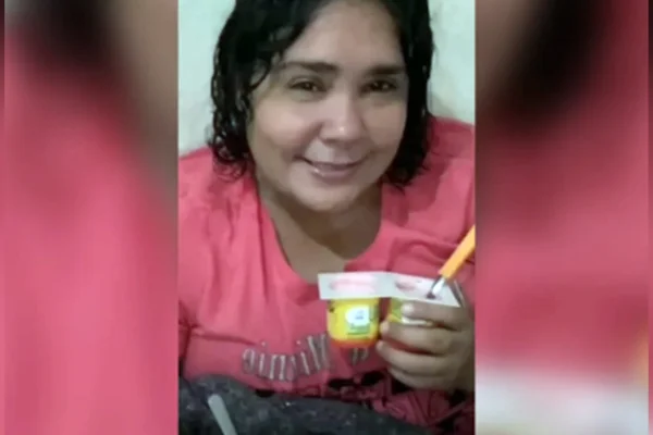 Mulher que fingiu ter 12 anos para ser adotada vai para prisão domiciliar