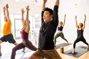 Tomar banho no escuro pode ajudar a regular sono e promover pausa sensorial