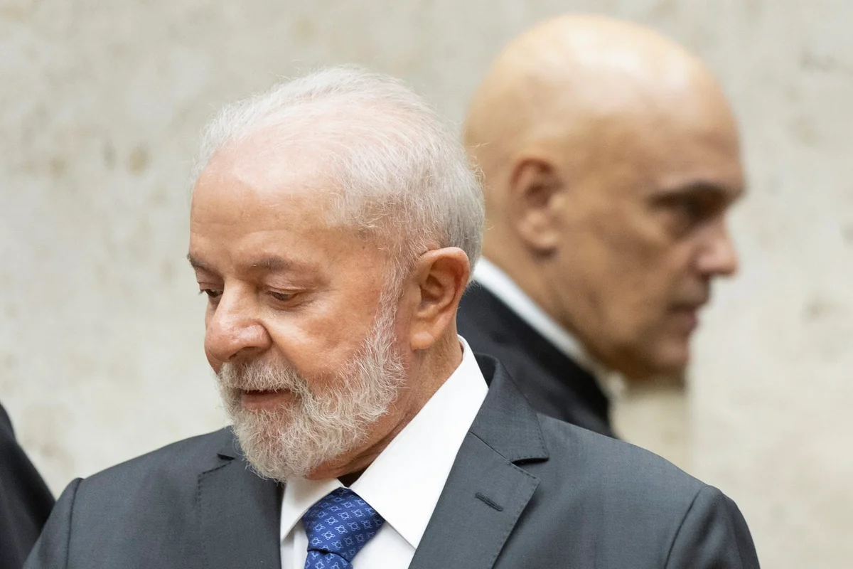 Lula contraria aliados e hesita em soltar a mão de Moraes em meio à crise