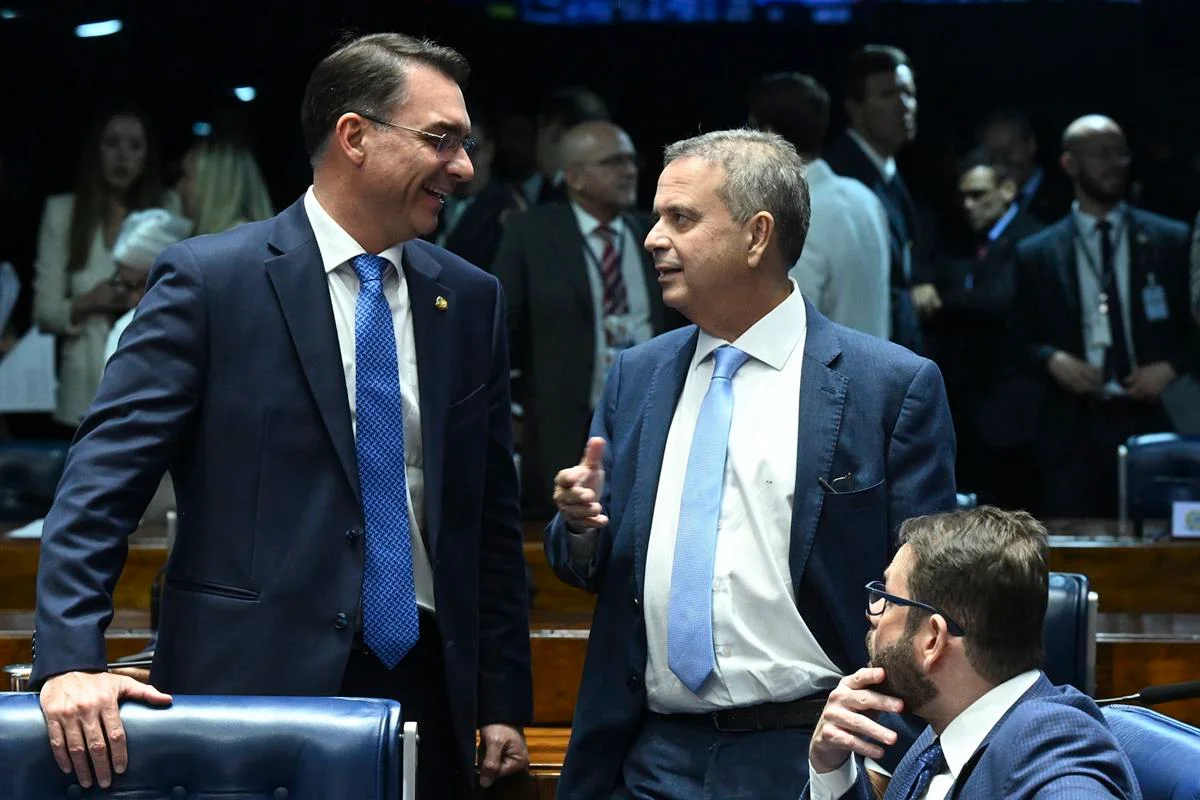 Flávio é orientado a não acionar Justiça contra reajuste do Bolsa Família