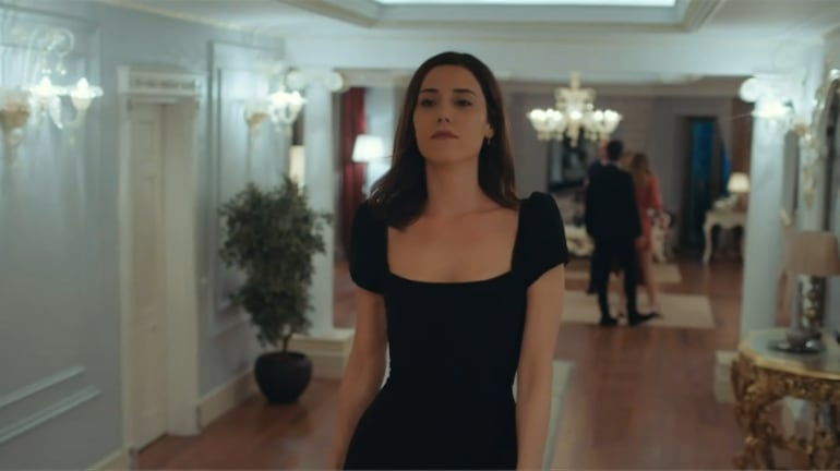 Nil entra em ação para inocentar Asya na novela Iludida: ‘Farei tudo o que puder’