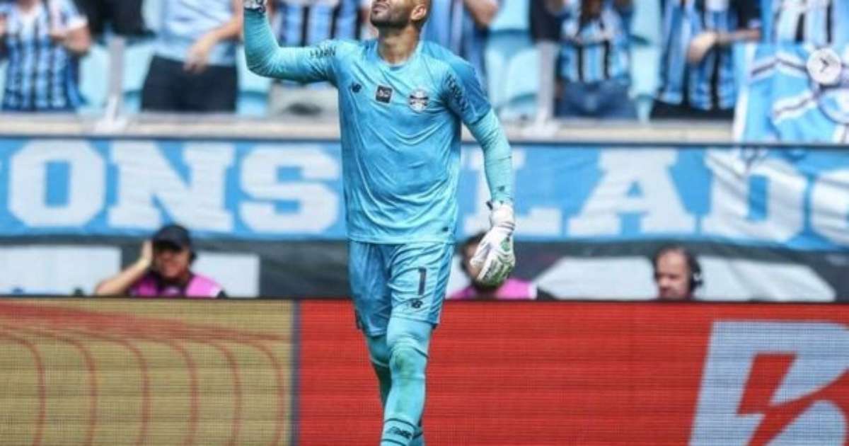 Herói do Grêmio, Weverton se declara ao Palmeiras: "Sempre no meu coração"