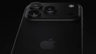 1º teste revela que iPhone 18 Pro é mais poderoso que Galaxy S26 Ultra