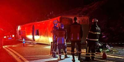 Acidente com &ocirc;nibus deixa 3 mortos e 44 feridos em rodovia no Esp&iacute;rito Santo Foto: Divulga&ccedil;&atilde;o/Corpo de Bombeiros do Esp&iacute;rito Santo