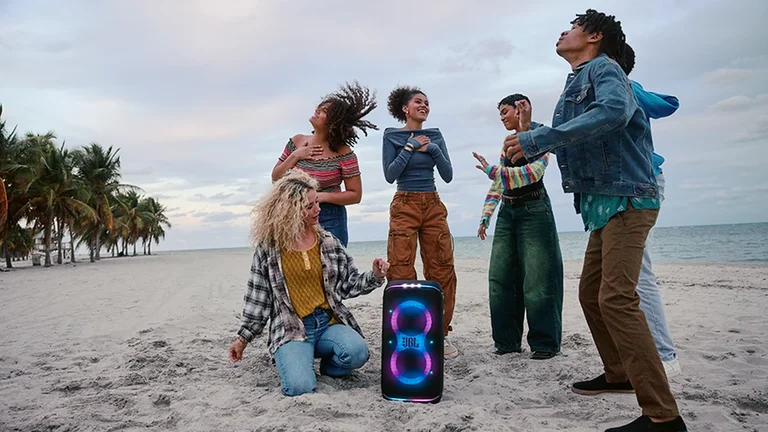 PartyBox potente da JBL fica R$ 1.000 mais barata na Amazon