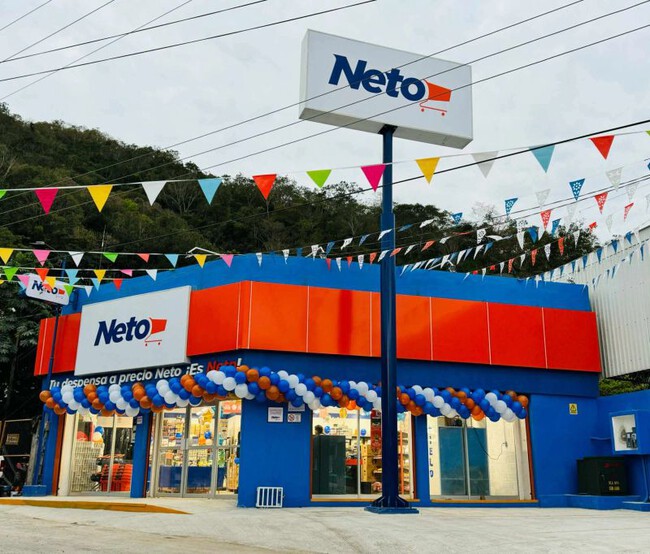 A chave das Tiendas 3B e do Neto não é apenas vender barato, mas ter poucas opções