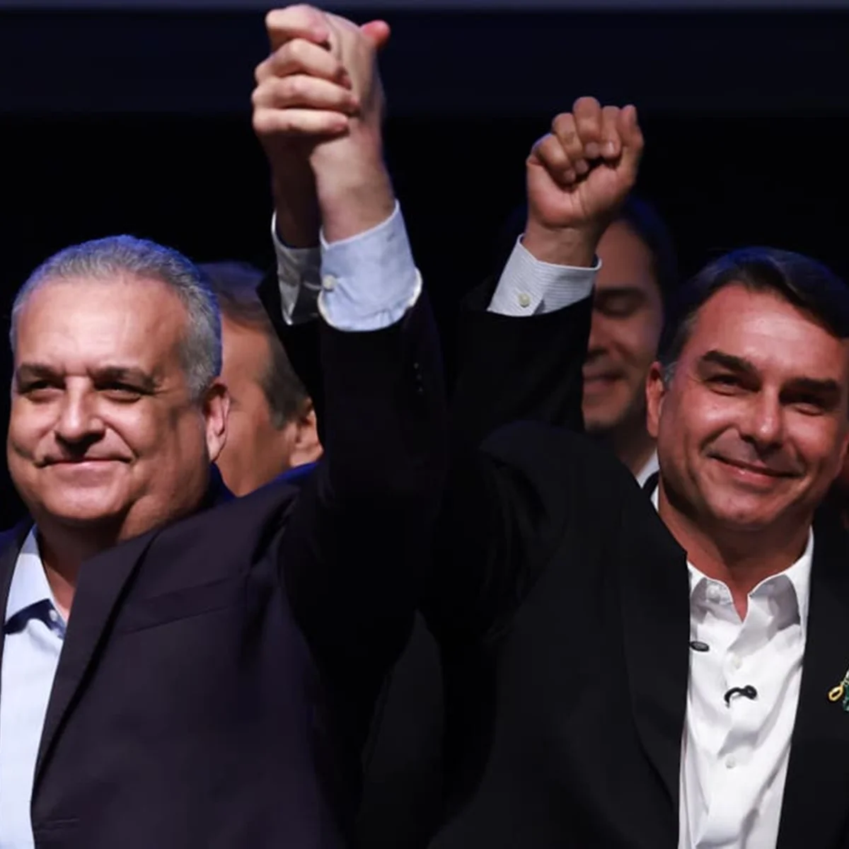 Vice de Flávio, Gaspar reconhece derrota e critica processo eleitoral