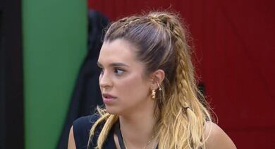 Fogo cruzado! Catherine Bascoy se coloca no meio de briga de gigantes em A Fazenda
