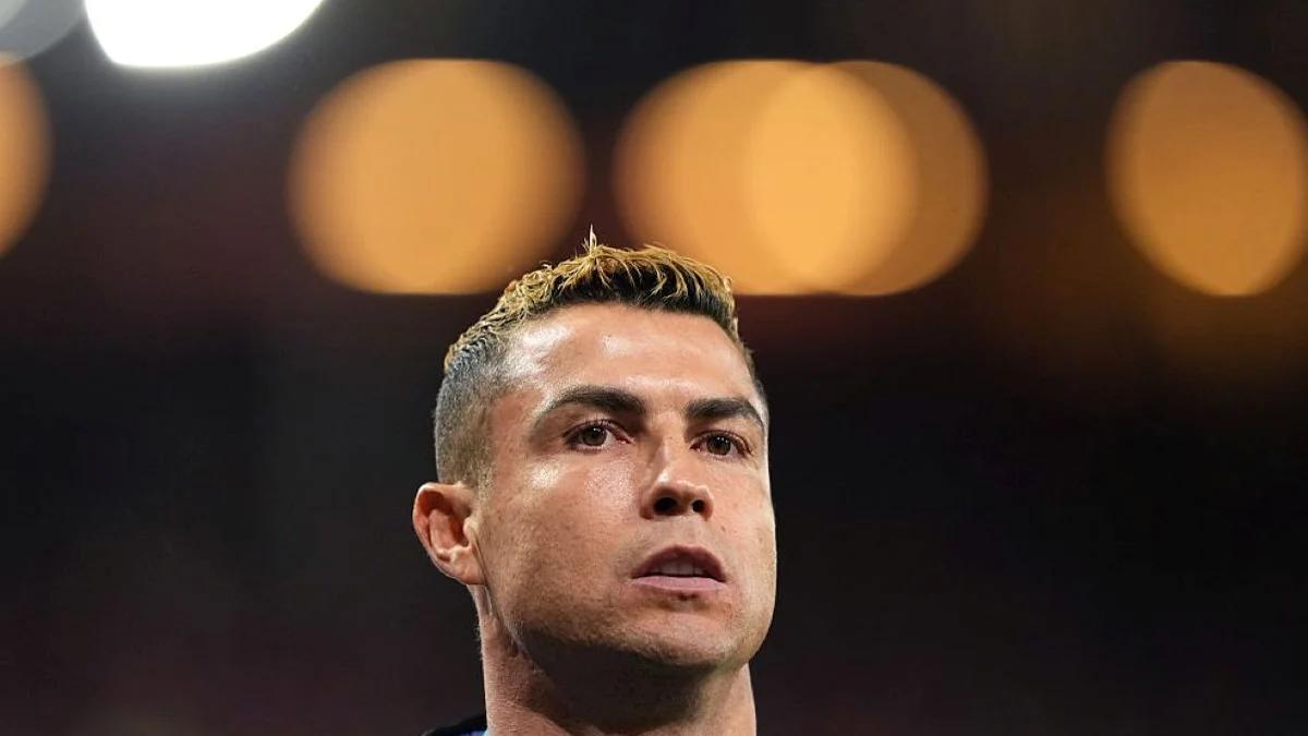 Cristiano Ronaldo volta aos gramados após crise na seleção portuguesa