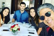 Foto: William Bonner faz tatuagem em homenagem aos filhos trigêmeos