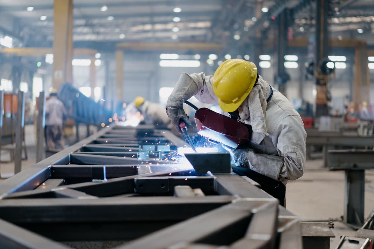 produção industrial, metalúrgico em Minas Gerais