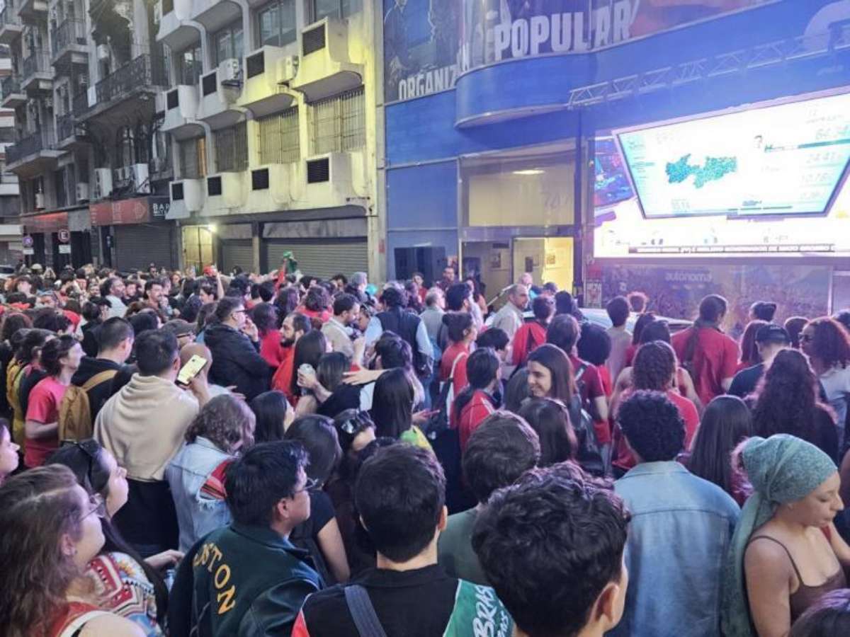 Flávio Bolsonaro vence na América Latina em número de votos; Lula ganha em Buenos Aires